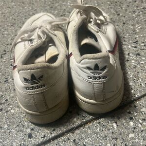 Unisex adidas sneakers